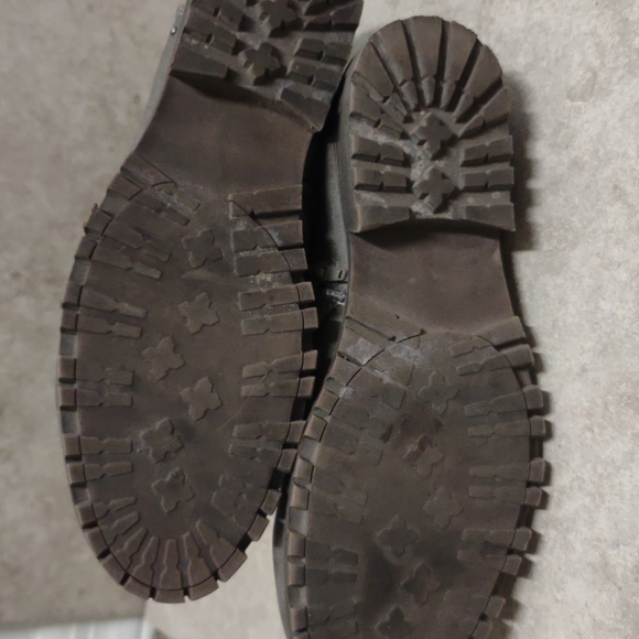 Rampage Boots - Picture 4 of 9